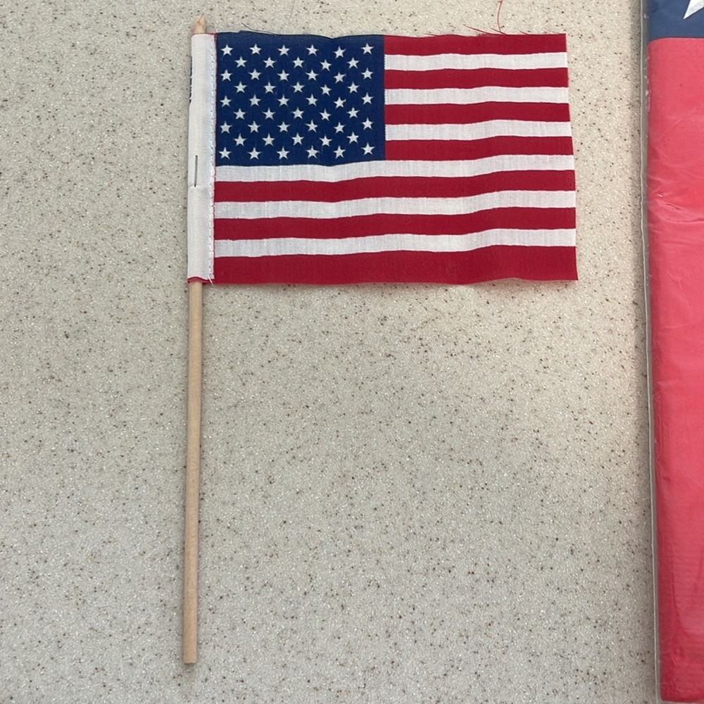 Patriotic Bundle 4th of July, Memorial Day etc.. - Picture 7 of 9